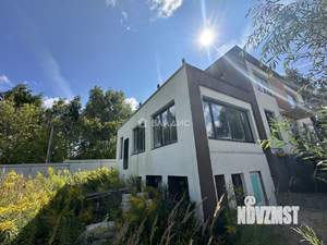 Дом 329м², 3-этажный, участок 11 сот.