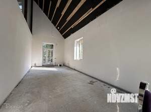 Дом 194м², 2-этажный, участок 15 сот.