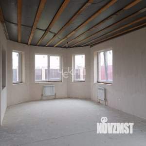 Дом 131м², 2-этажный, участок 8 сот.