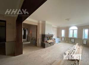 Коттедж 590м², 3-этажный, участок 6 сот.