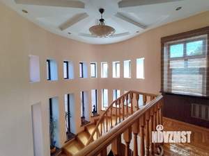 Дом 333м², 3-этажный, участок 7 сот.