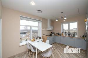 Дом 188м², 2-этажный, участок 9 сот.