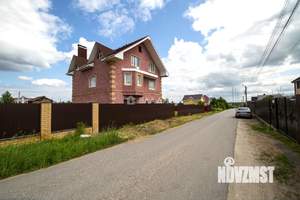 Дом 318м², 3-этажный, участок 20 сот.