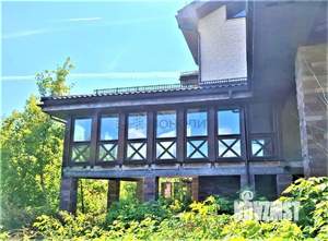 Коттедж 757м², 2-этажный, участок 40 сот.