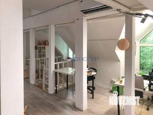 Дом 211м², 2-этажный, участок 6 сот.