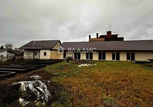 Дом 345м², 3-этажный, участок 13 сот.