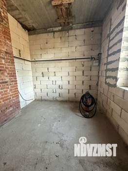 Коттедж 260м², 2-этажный, участок 7 сот.