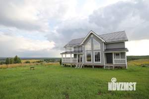 Дом 220м², 2-этажный, участок 14 сот.