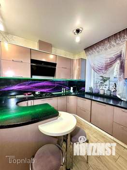 Коттедж 411м², 3-этажный, участок 6 сот.