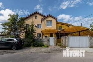 Коттедж 306м², 2-этажный, участок 11 сот.