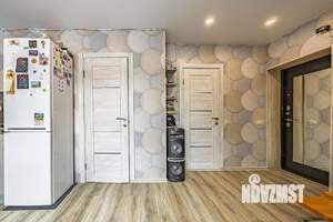 Дом 75м², 2-этажный, участок 9 сот.