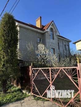 Дом 450м², 4-этажный, участок 4 сот.