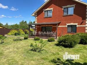 Дом 169м², 2-этажный, участок 10 сот.