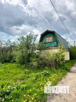 Дом 36м², 2-этажный, участок 6 сот.