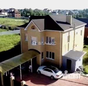 Дом 446м², 3-этажный, участок 7 сот.