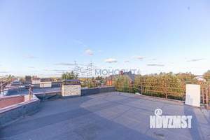 Таунхаус 180м², 3-этажный, участок 3 сот.