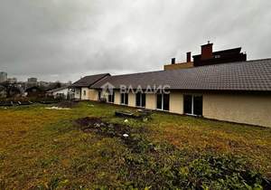 Дом 345м², 3-этажный, участок 13 сот.