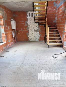 Таунхаус 84м², 3-этажный, участок 1 сот.