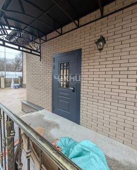 Дом 307м², 3-этажный, участок 383 сот.