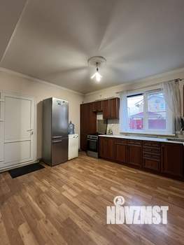 Дом 84м², 2-этажный, участок 7 сот.