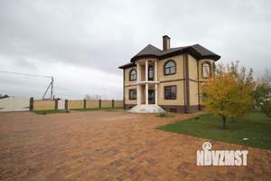 Дом 366м², 3-этажный, участок 18 сот.