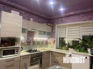 Дом 200м², 2-этажный, участок 9 сот.