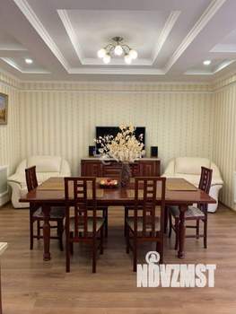 Дом 315м², 2-этажный, участок 10 сот.