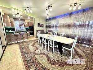 Коттедж 411м², 3-этажный, участок 6 сот.