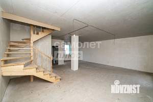 Дом 132м², 2-этажный, участок 7 сот.