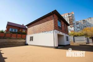 Коттедж 151м², 2-этажный, участок 6 сот.