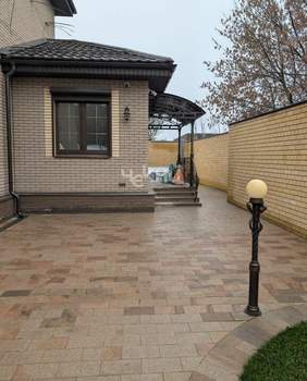 Дом 307м², 3-этажный, участок 383 сот.