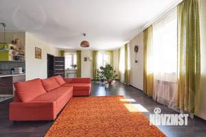 Коттедж 291м², 2-этажный, участок 7 сот.