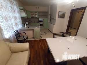 Коттедж 320м², 2-этажный, на длительный срок, 