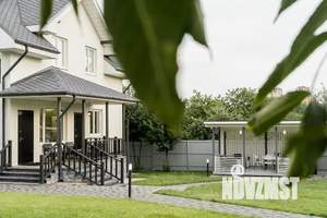 Дом 160м&sup2;, 2-этажный, посуточно, 