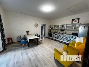 Дом 200м&sup2;, 2-этажный, посуточно, 