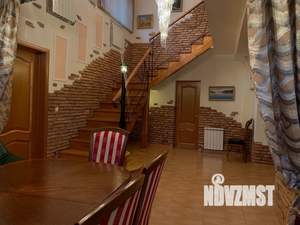 Дом 200м&sup2;, 2-этажный, посуточно, 