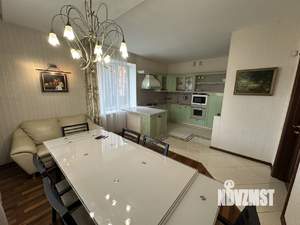 Коттедж 320м², 2-этажный, на длительный срок, 