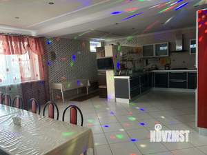 Дом 300м², 2-этажный, посуточно, 