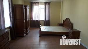 Коттедж 450м², 2-этажный, на длительный срок, 