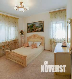 Дом 200м², 2-этажный, посуточно, 