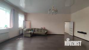 Дом 300м², 3-этажный, на длительный срок, 