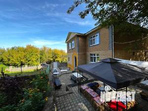 Дом 200м&sup2;, 2-этажный, посуточно, 