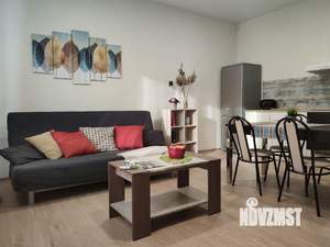 Дом 90м², 2-этажный, на длительный срок, 