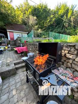 Дом 200м&sup2;, 2-этажный, посуточно, 