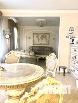 Дом 300м&sup2;, 3-этажный, посуточно, 