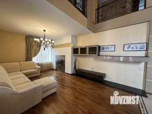 Коттедж 320м², 2-этажный, на длительный срок, 