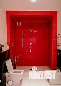 Дом 500м&sup2;, 3-этажный, посуточно, 