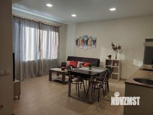 Дом 90м², 2-этажный, на длительный срок, 