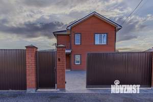 Дом 180м², 2-этажный, посуточно, 