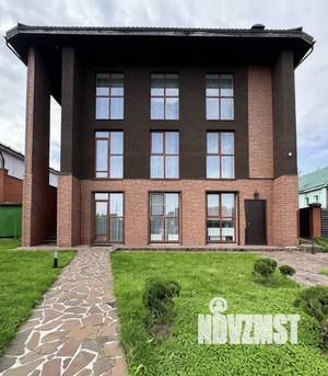 Коттедж 400м&sup2;, 4-этажный, на длительный срок, 